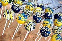 Blue-and-yellow-cake-pops