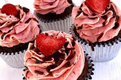 Chocolate-Strawberry-Buttercream-Cupcakes